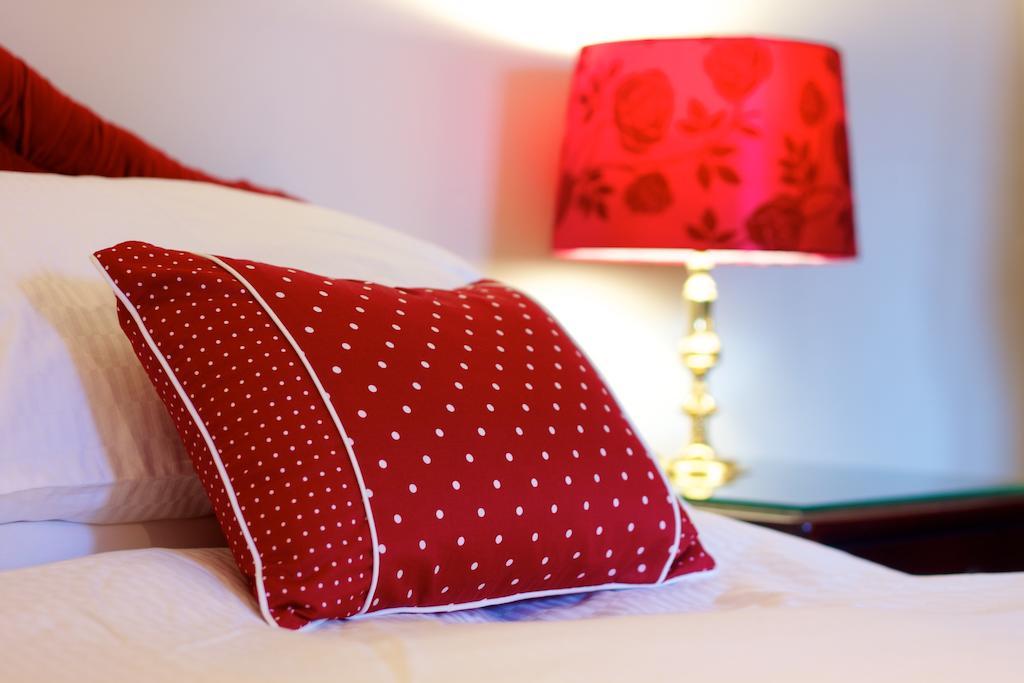 Colston Hall Farmhouse B&B Framlingham Room photo